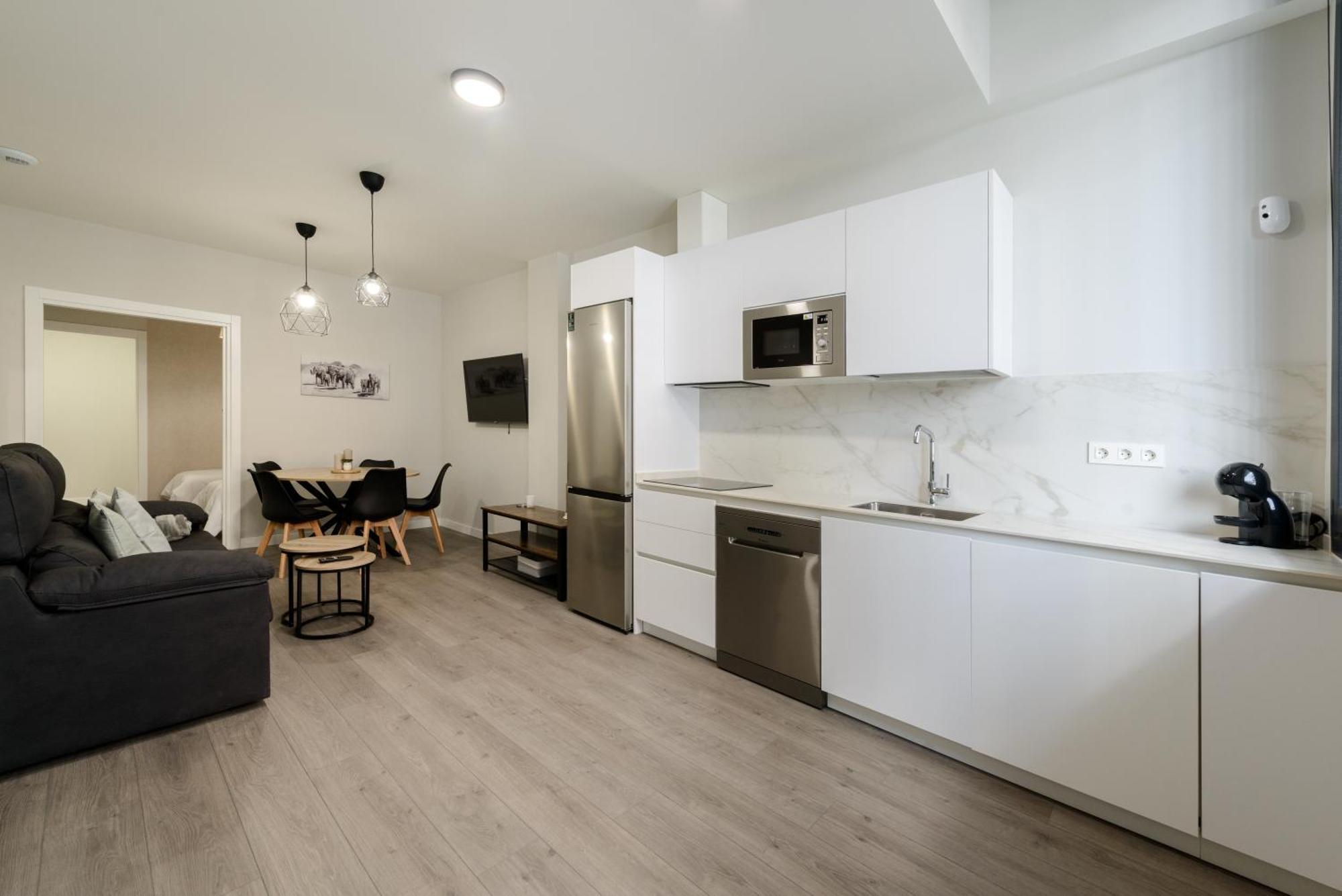 Torrejon Suites Torrejón de Ardoz Esterno foto